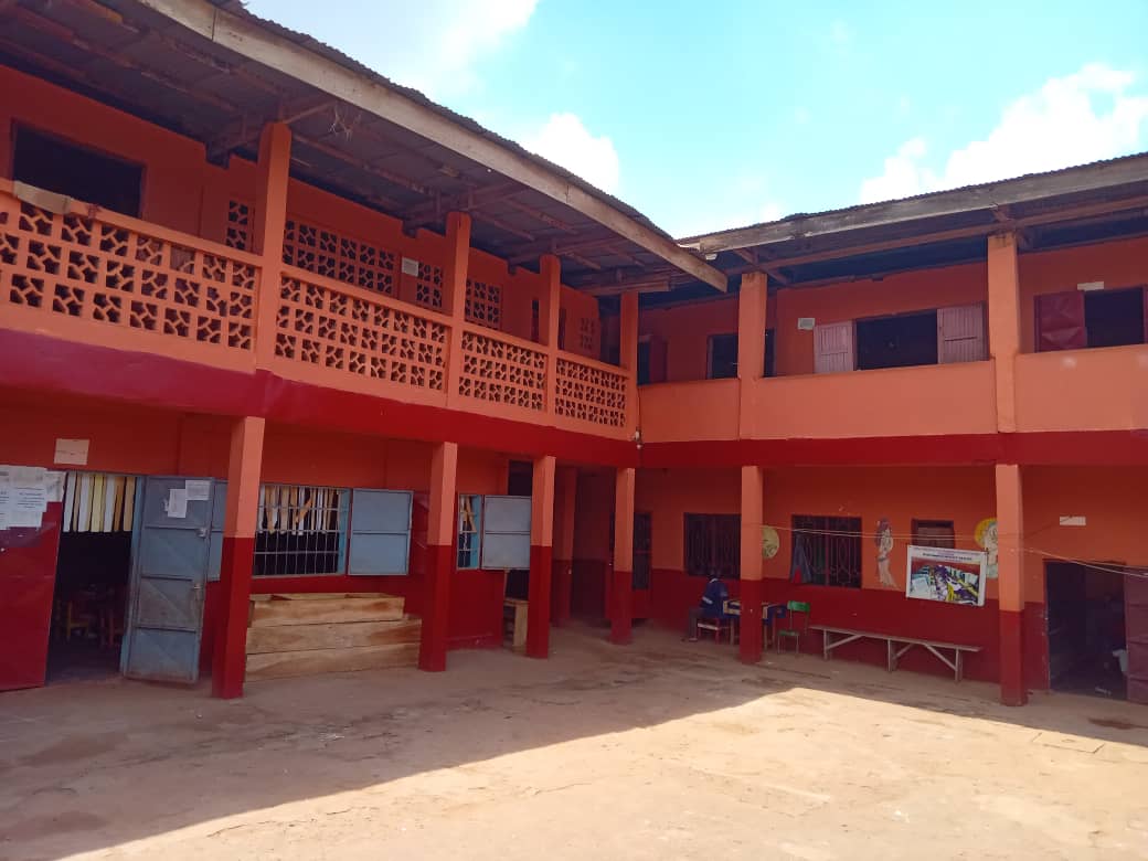 Ecole Maternelle Primaire Bilingue Laïque le Berceau-Yaoundé